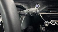 Peugeot 2008 1.2 PureTech 130ch S&S Allure Pack — photo 24