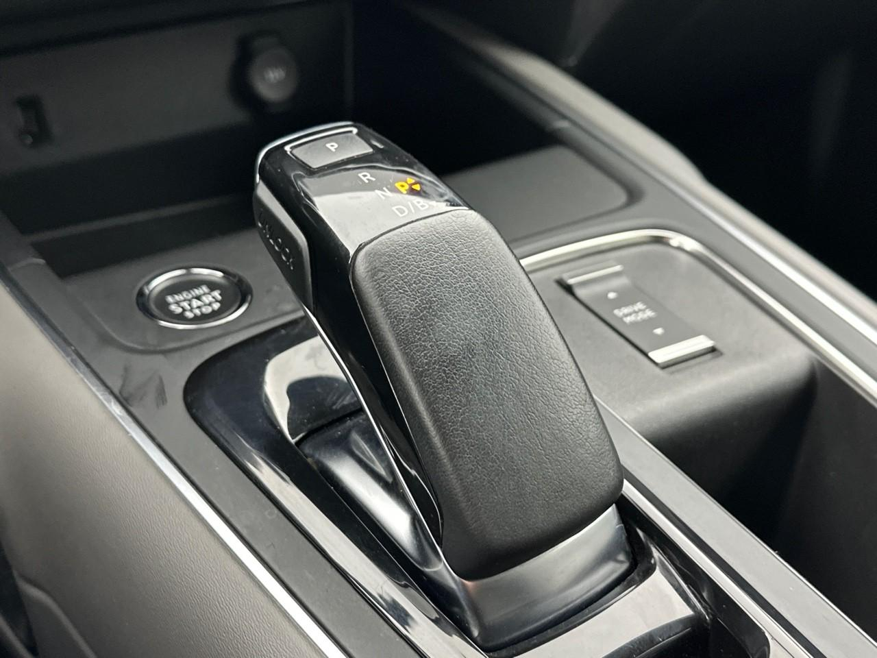Citroën C5 Aircross hybride rechargeable 225 s&s e-eat8 shine — photo 32