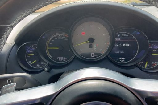 Porsche Cayenne S 3.0 416 e-Hybrid 4x4 Tiptonic 8 - Platinium – 2016 – 186234 km – Hybride rechargeable – Boîte Automatique — photo 42