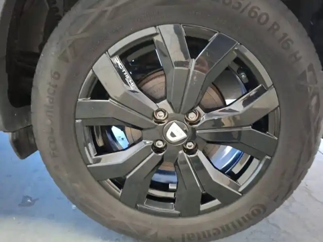 Dacia Jogger eco-g 100 7 places — photo 34