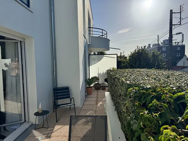 Appartement Nantes T2-1 chambre- 47.81 m2-Terrasse-Box