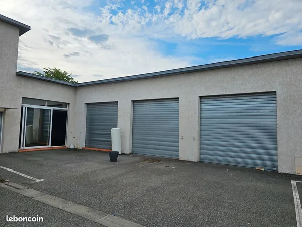 BUREAU 70 m2