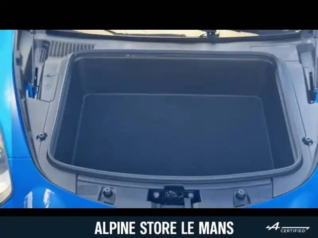Alpine A110 — photo 29