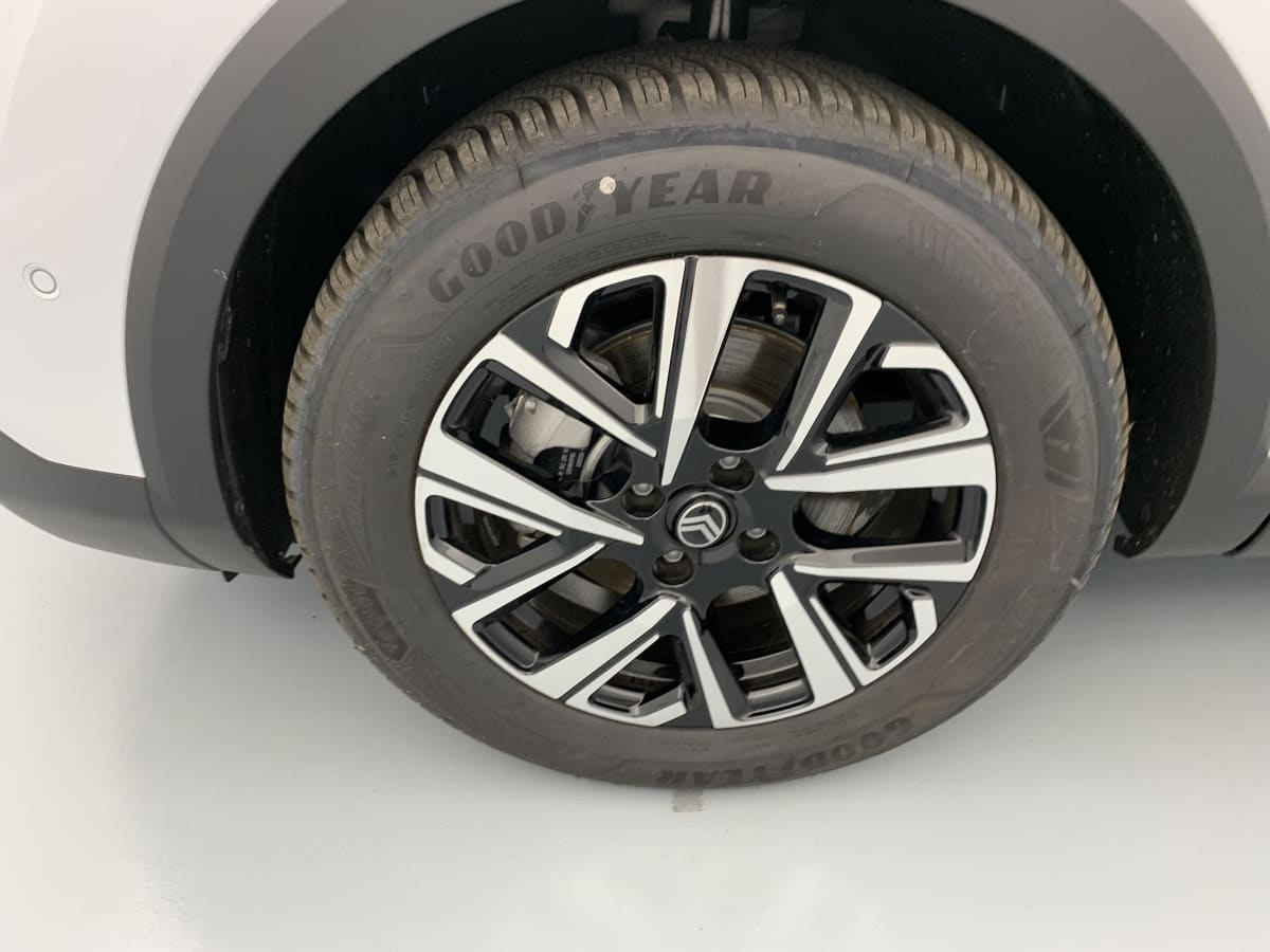 Citroën C4 — photo 27