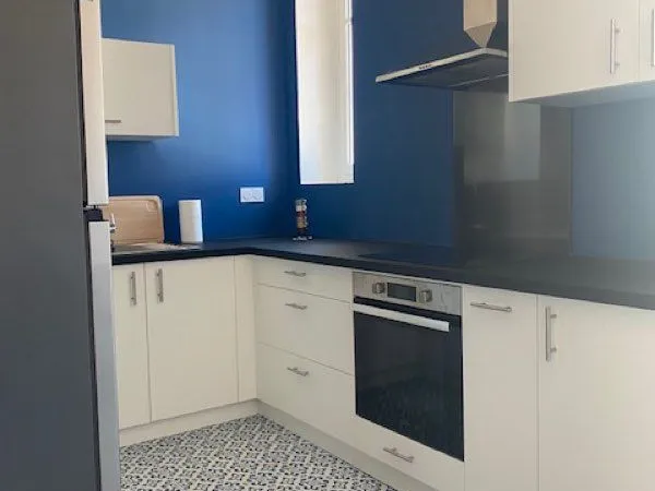 Appartement F4 meublé refait à neuf au coeur du quartier Saint-Esprit