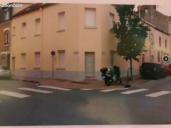 Loue studio non meuble