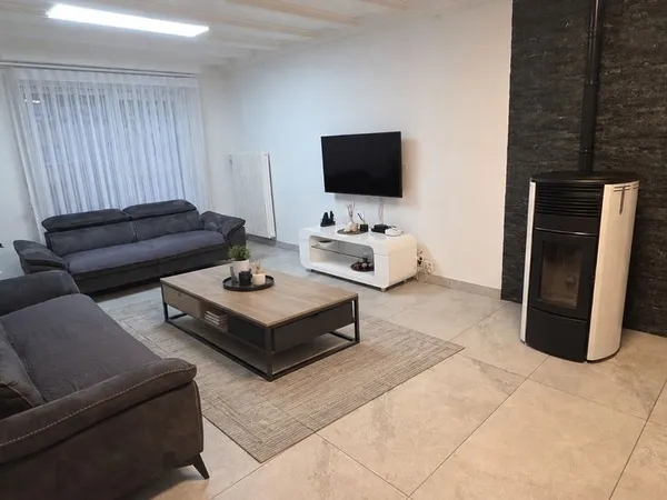Maison 115 m² entièrement rénovée — Colmar Ladhof — 399 500