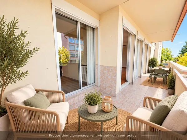 CHENOVE MAIL VALENDONS - APPARTEMENT T4 AVEC BALCON TERRASSE
