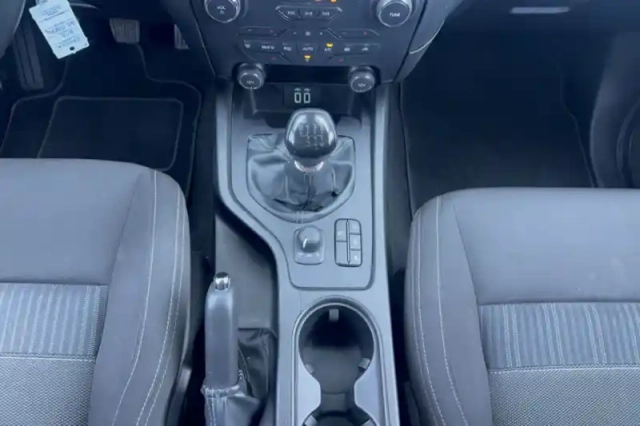 Ford Ranger super cabine 2.0 ecoblue 170 s&amp;s — photo 20
