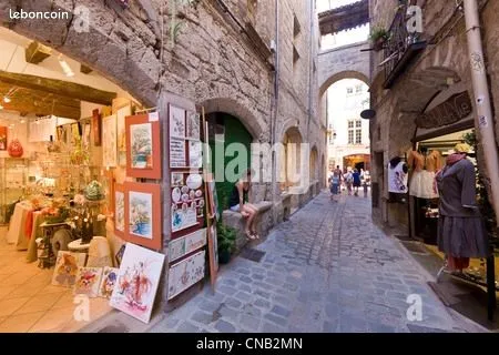 Local Pas de porte restauration pezenas