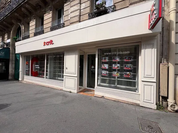 Bureau 261 m²