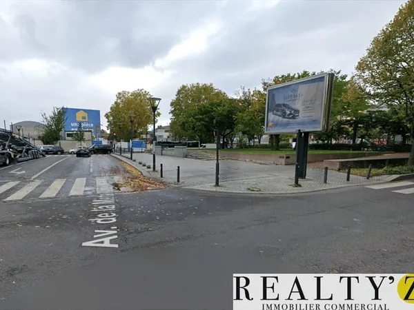 Boutique 2 pièces 1150 m²