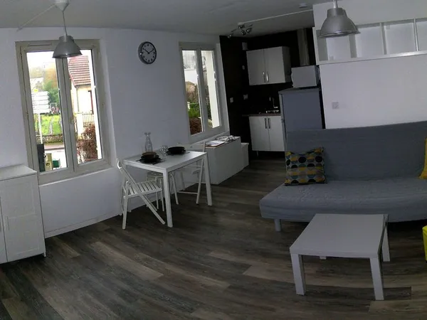 T2 meublé 40m2 centre ville saint satur
