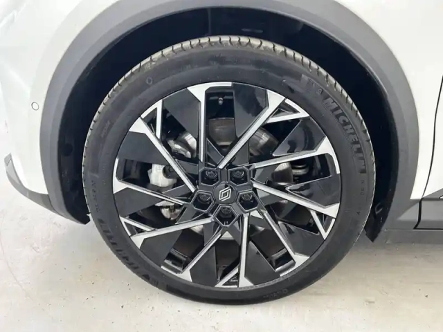 Renault Scenic e-tech electrique 220 ch grande autonomie — photo 52