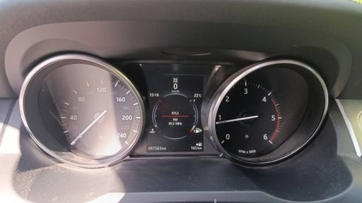 Land Rover Range Rover Evoque 2.0 ED4 150 2WD - SE – 2017 – 97563 km – Diesel – Boîte Manuelle — photo 24