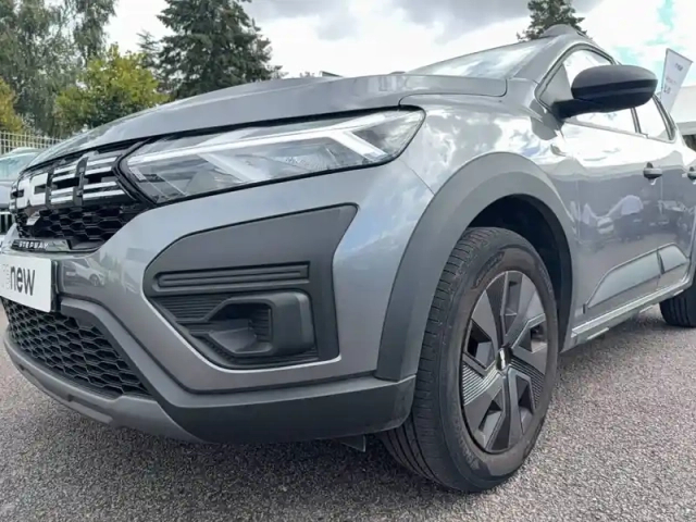 Dacia Sandero tce 90 gsr2 — photo 27