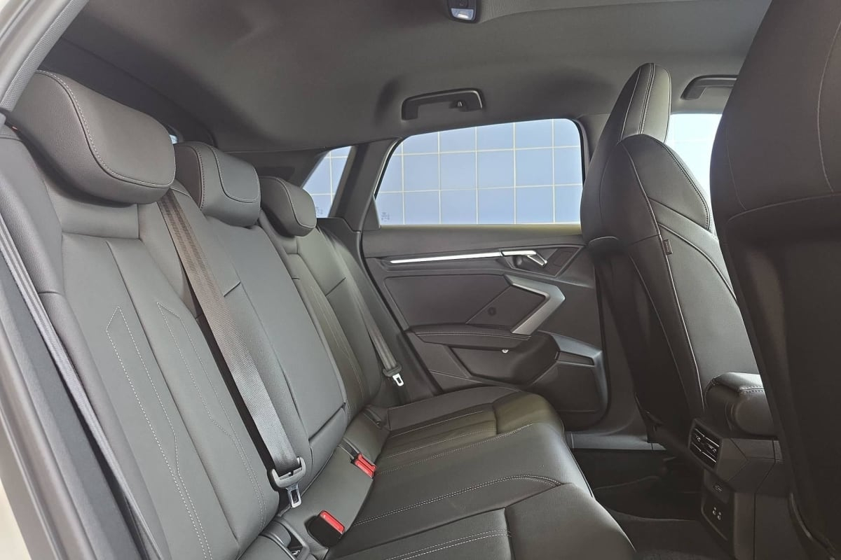 Audi A3 Sportback — photo 10