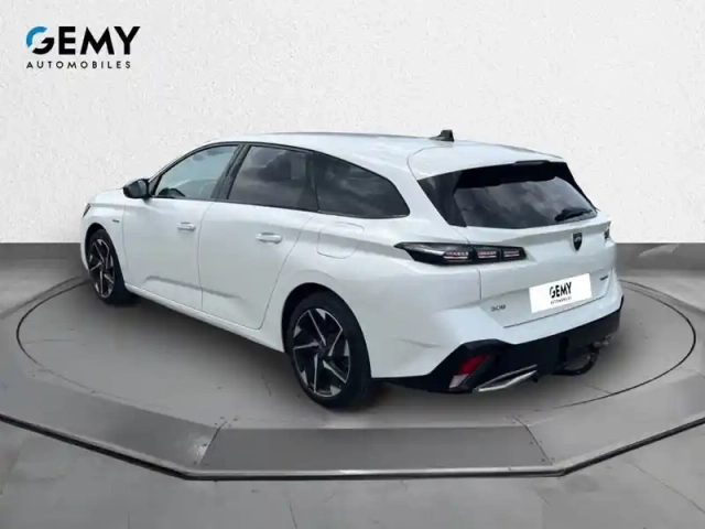 Peugeot 308 sw phev 180 e-eat8 — photo 7