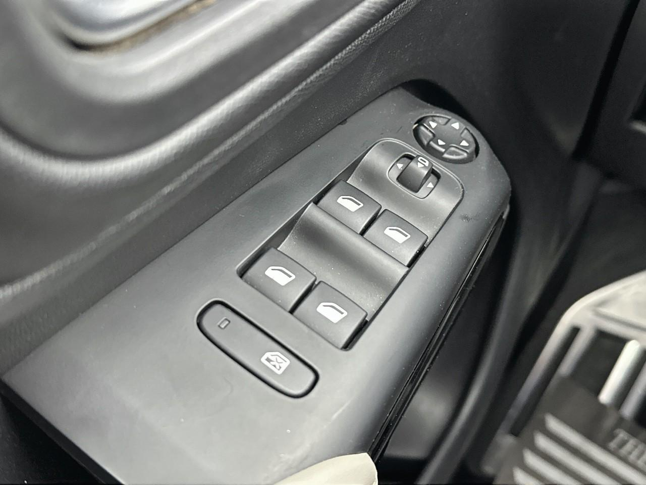 Citroën C5 Aircross puretech 130 s&s eat8 shine — photo 17