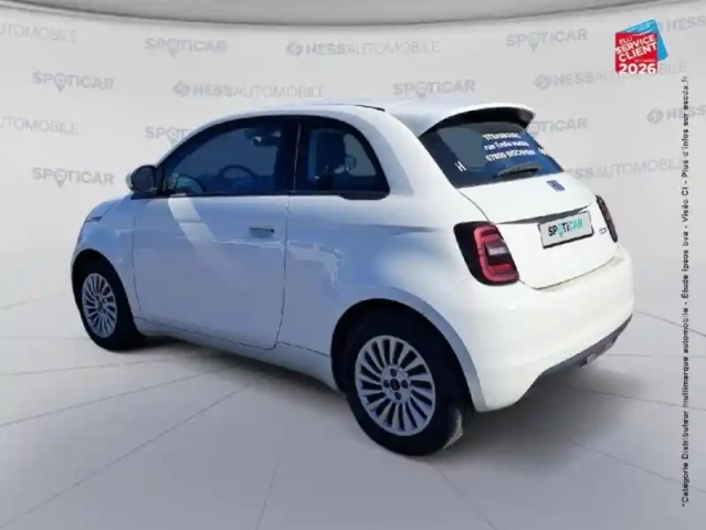 Fiat 500 e 95ch action — photo 8
