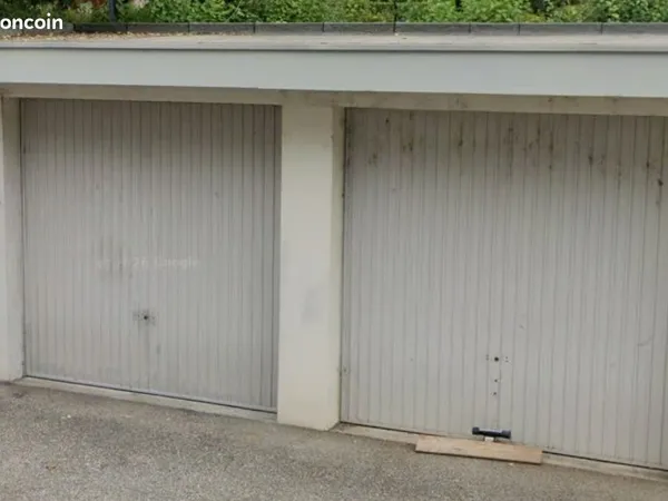 Garage à Louer (Annecy)