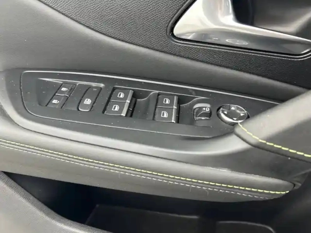 Peugeot 408 puretech 130 ch s&amp;s eat8 — photo 19