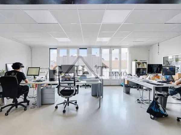 Bureaux 270 + Terrasse 200m2 à vendre Montreuil