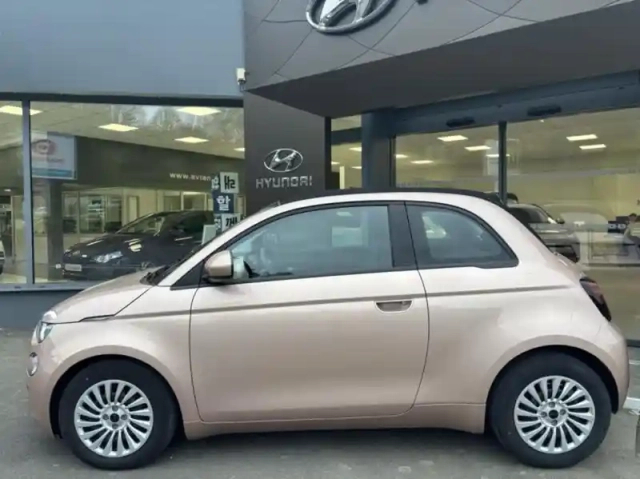 Fiat 500 e 118ch my23 — photo 3