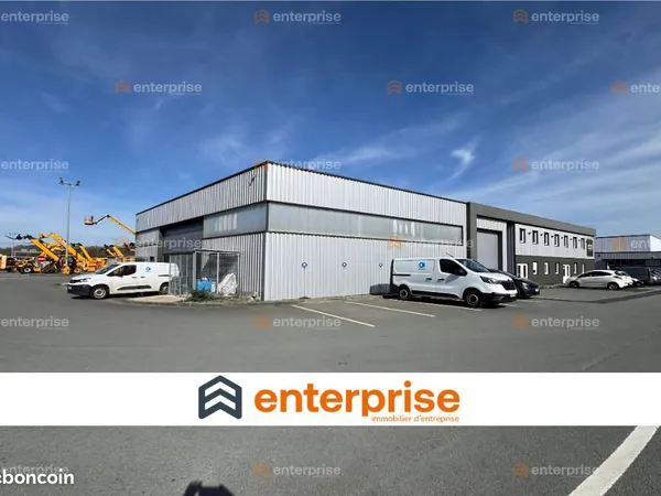 Bâtiment 600 m²