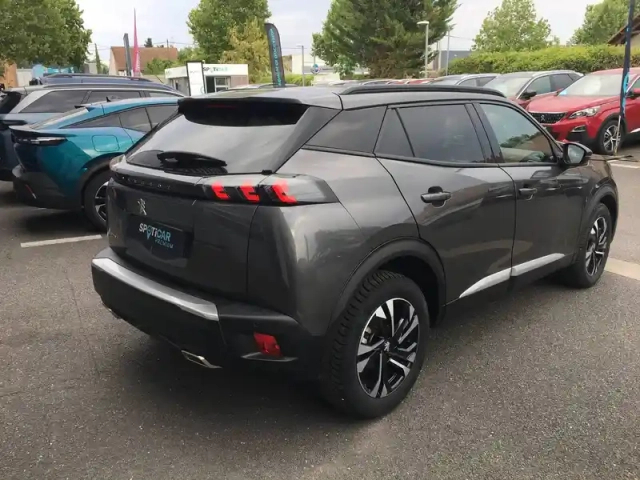 Peugeot 2008 puretech 130 s&amp;s bvm6 — photo 30