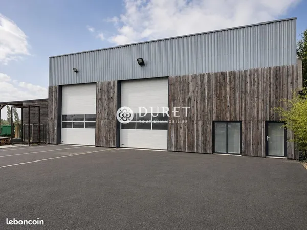 Local 454 m² Les Herbiers