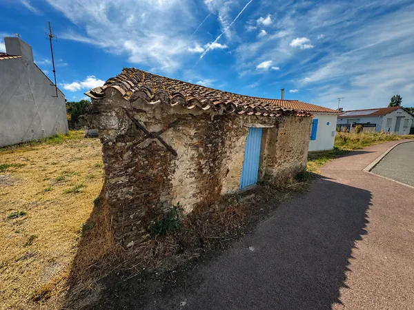 Ancienne cave LE FENOUILLER