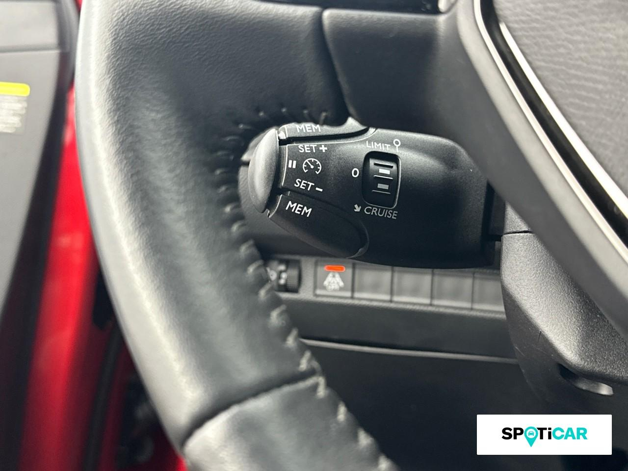 Peugeot 208 puretech 100 s&s bvm6 — photo 17
