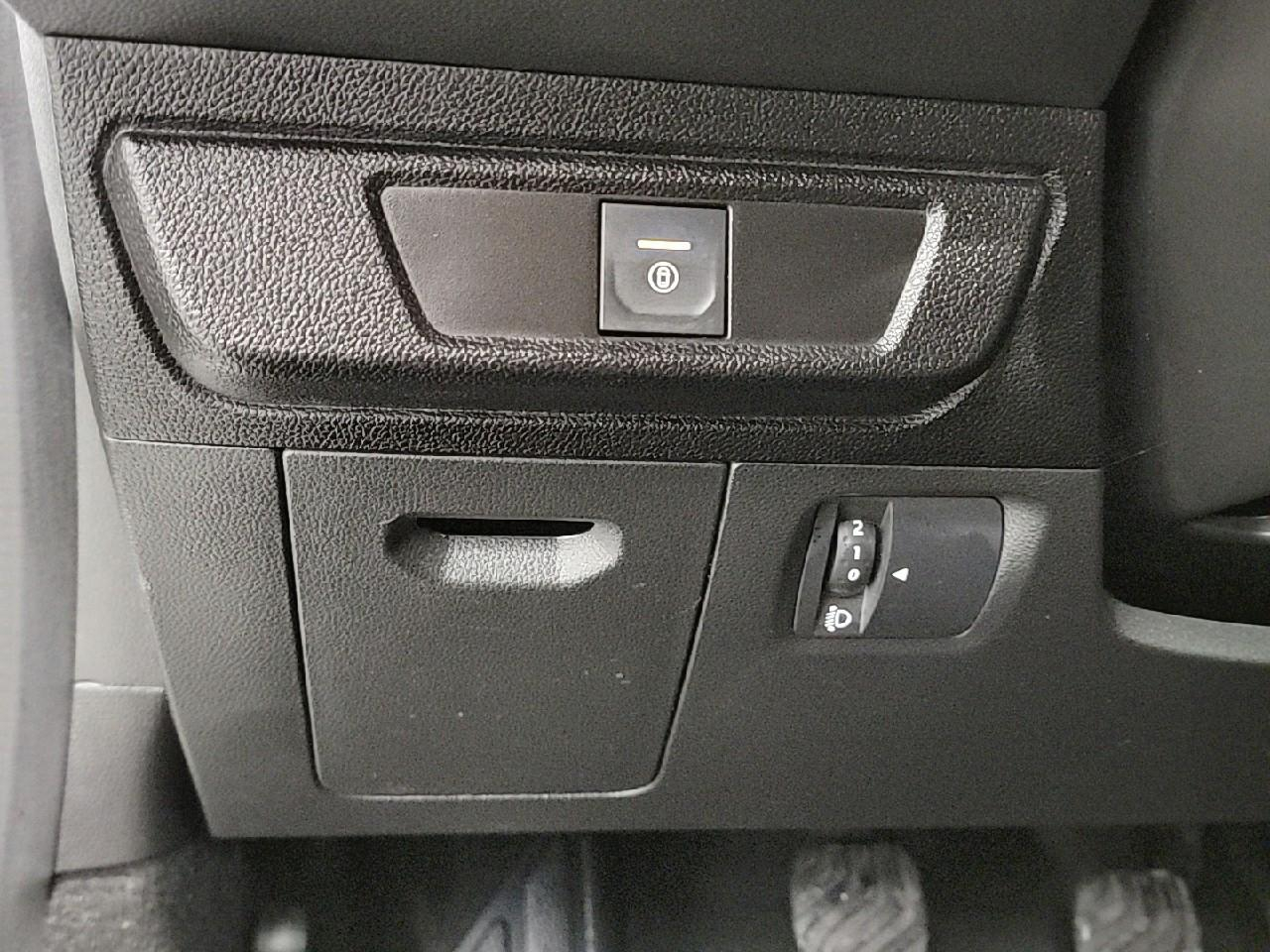 Dacia Sandero tce 90 gsr2 journey — photo 20