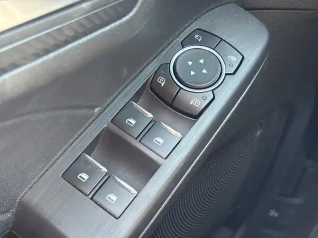 Ford Kuga 2.5 duratec 243ch hybride rechargeable st-line x powershift — photo 6