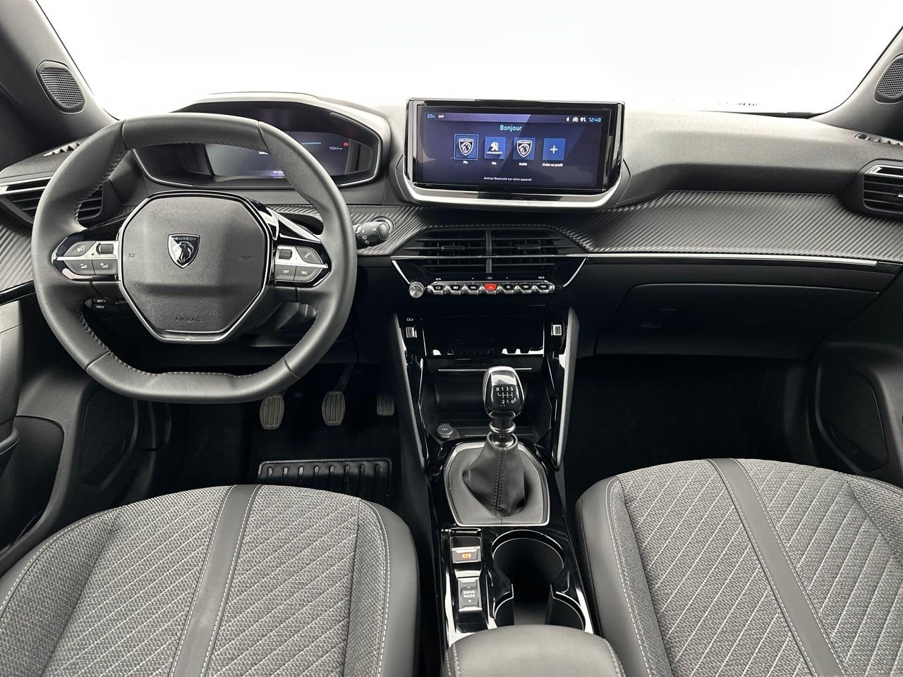 Peugeot 2008 100 s&s bvm6 allure — photo 11