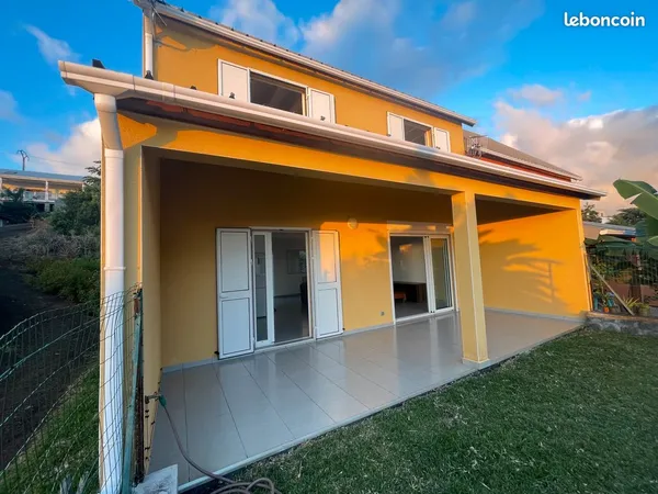 Location maison MEUBLÉE à Bois de Nèfles Trois-Bassins 97426