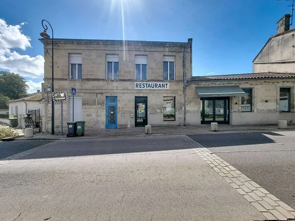 Immeuble 5 pièces 240 m²