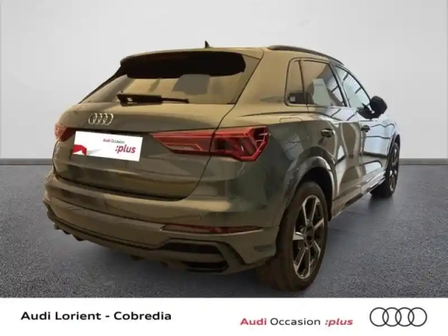 Audi Q3 45 tfsi e 245ch s line s tronic 6 — photo 4