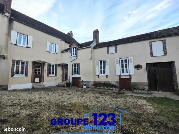 Maison 9 pièces 205 m²
