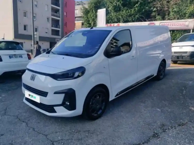 Fiat Scudo fg xl 2.2 diesel 180ch pack premium connect automatique