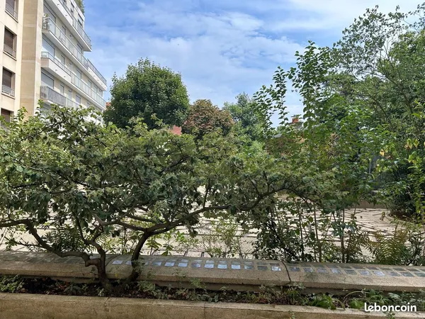 Studio 1 pièce 11 m²