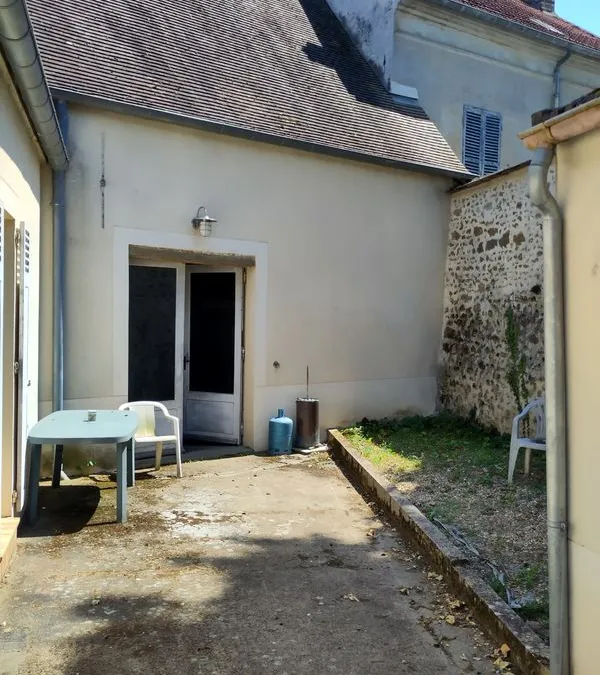 Photo 3
