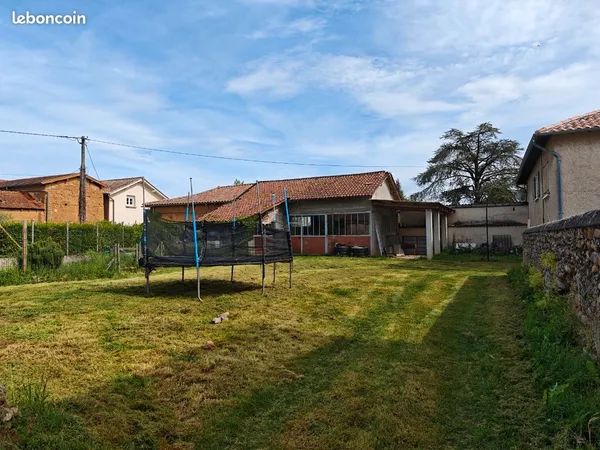 Terrain plus dépenses