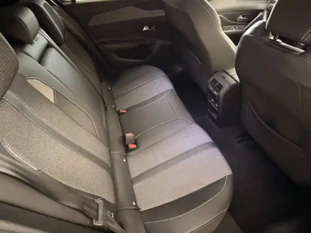 Peugeot 308 bluehdi 130ch s&amp;s eat8 — photo 21