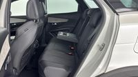 Peugeot 3008 HYBRID 225ch GT e-EAT8 — photo 13