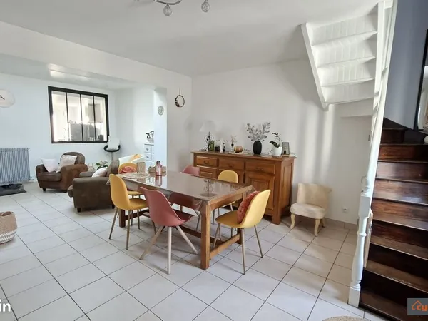 Maison de ville 4 pièces 80 m²