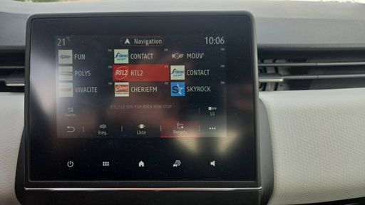 Renault Clio 1.5 Blue dCi 100 - Evolution – 2023 – 35168 km – Diesel – Boîte Manuelle — photo 8