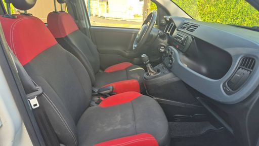 Fiat Panda 1.2 69 - Base – 2018 – 22725 km – Essence – Boîte Manuelle — photo 9