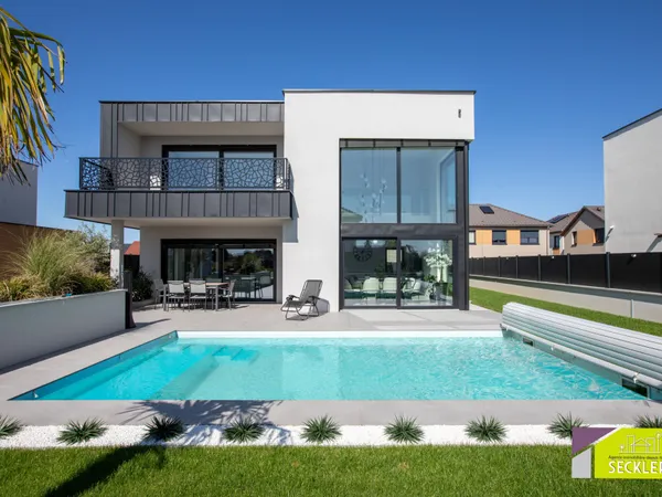 Maison Contemporaine 2024 - Architecture moderne & Prestatio